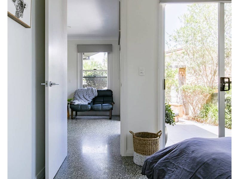 5 Hoop Pine Lane, Suffolk Park NSW 2481