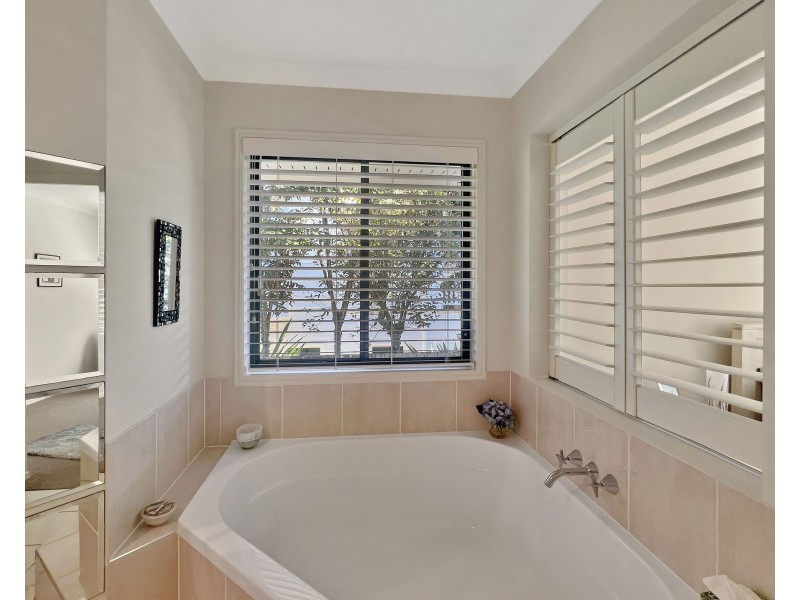 50 Palm-Lily Crescent, Bangalow NSW 2479