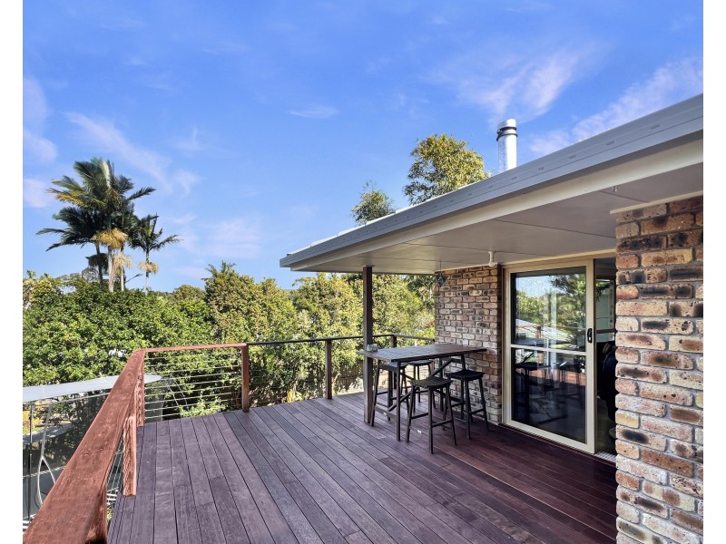 9 Hakea Crescent, Suffolk Park NSW 2481