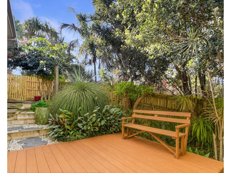 9 Hakea Crescent, Suffolk Park NSW 2481