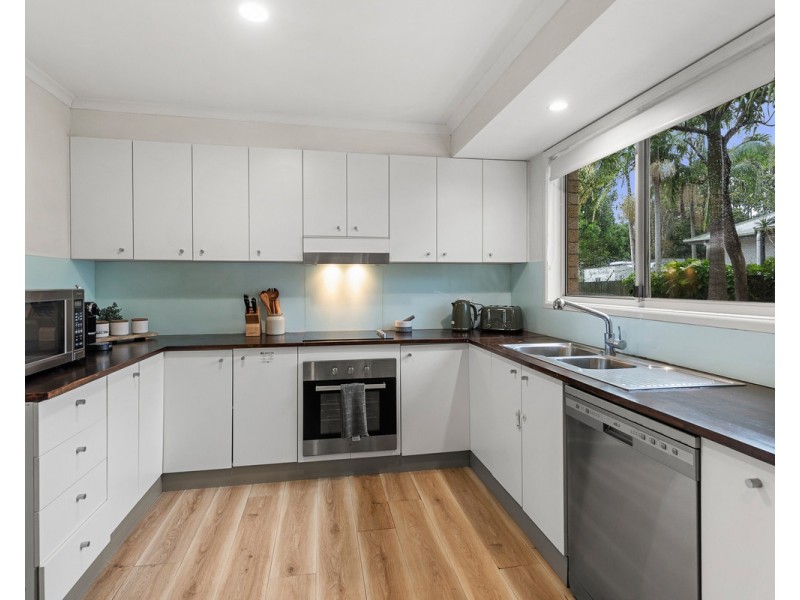50 Sunrise Boulevard, Byron Bay NSW 2481