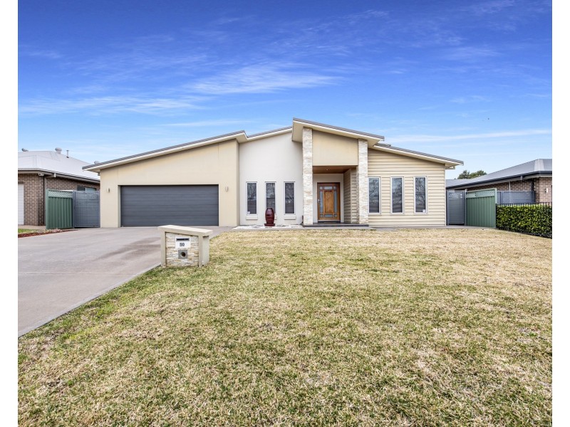 10 Southlakes Parade, Dubbo NSW 2830