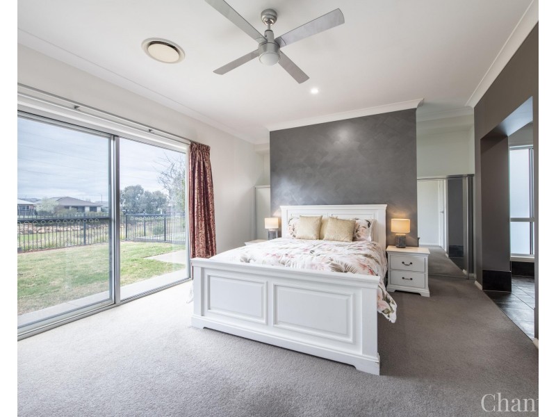 10 Southlakes Parade, Dubbo NSW 2830