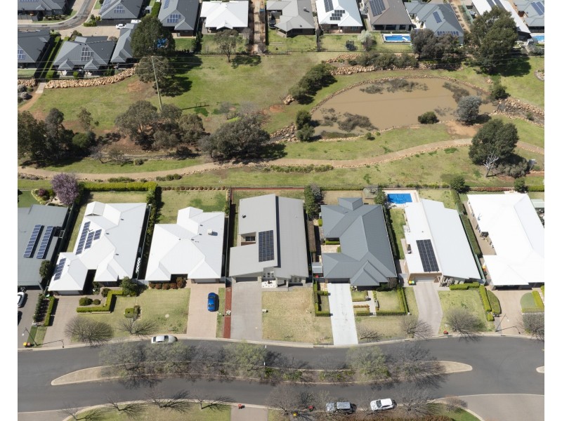10 Southlakes Parade, Dubbo NSW 2830