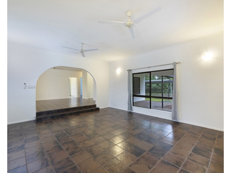 35 Yates Road, Howard Springs NT 0835