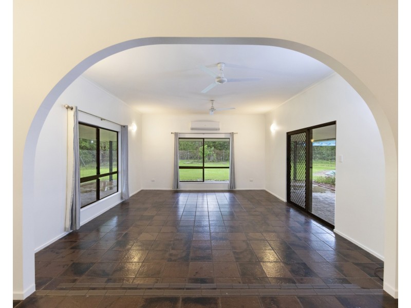 35 Yates Road, Howard Springs NT 0835