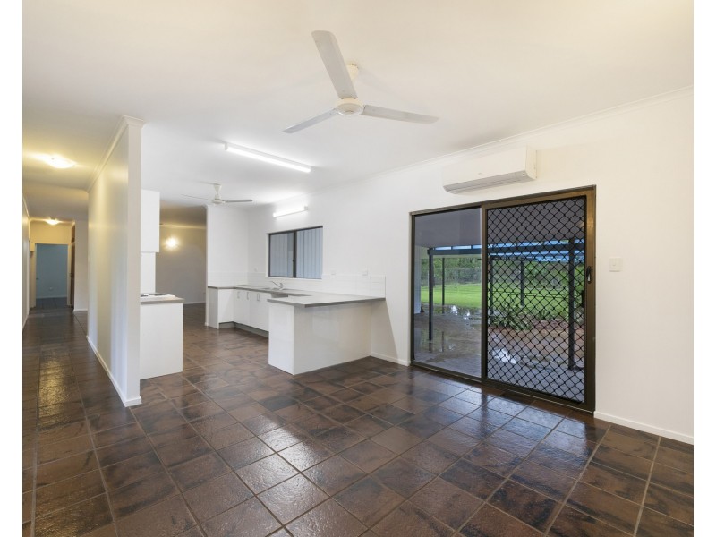 35 Yates Road, Howard Springs NT 0835