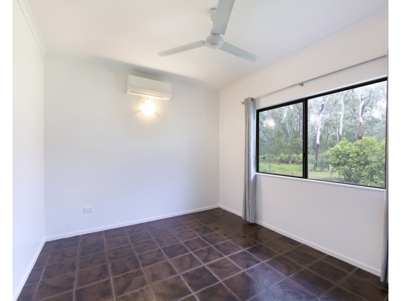 35 Yates Road, Howard Springs NT 0835