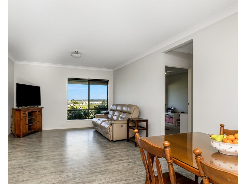 20 Grevillea Place, Swan Bay NSW 2471