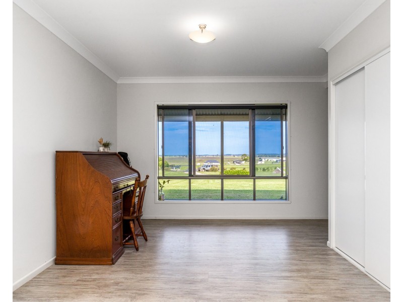 20 Grevillea Place, Swan Bay NSW 2471