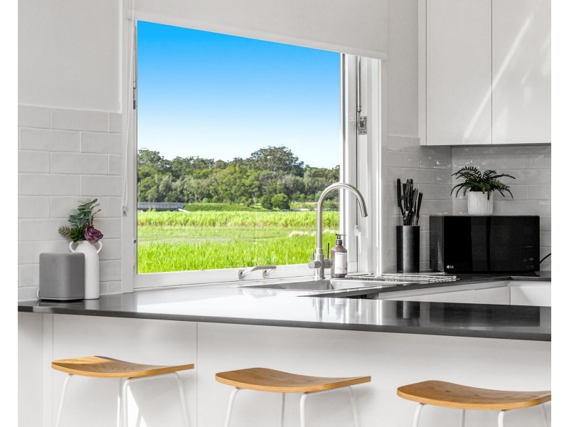 230 Baraang Drive, Broadwater NSW 2472