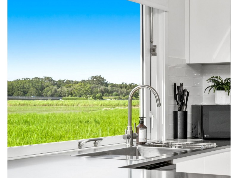 230 Baraang Drive, Broadwater NSW 2472