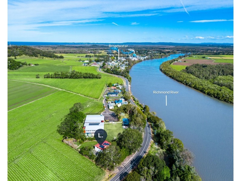 230 Baraang Drive, Broadwater NSW 2472