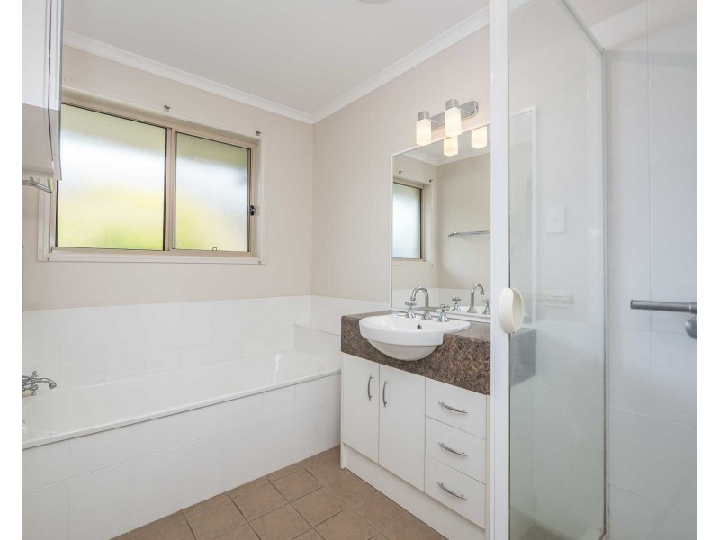 3 Charles Avenue, Casino NSW 2470