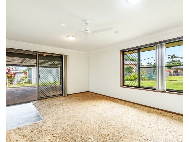 4 Simpson Avenue, Wollongbar NSW 2477
