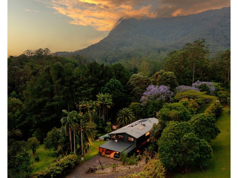 9 Noble Road, Blue Knob NSW 2480