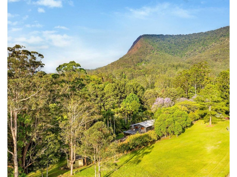 9 Noble Road, Blue Knob NSW 2480