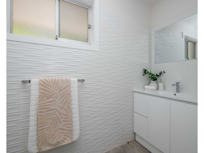 13 Esmonde Street, Girards Hill NSW 2480