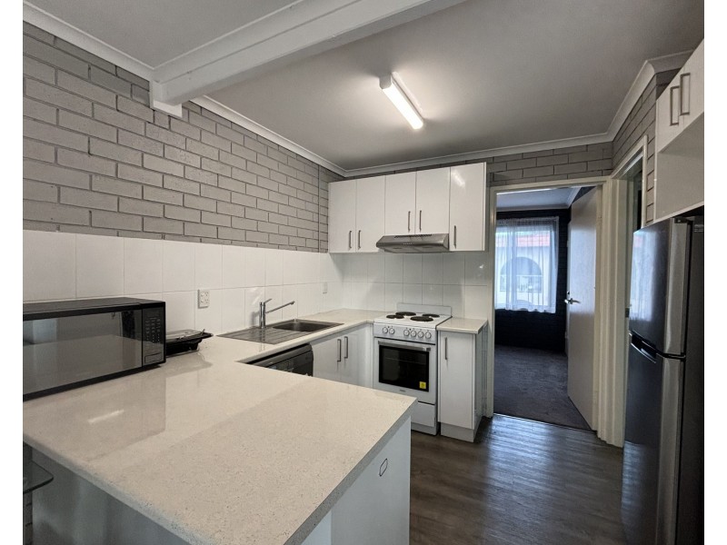 2/54 Beach Road, Batemans Bay NSW 2536