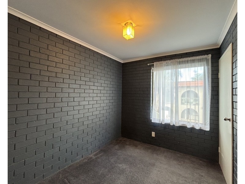 2/54 Beach Road, Batemans Bay NSW 2536