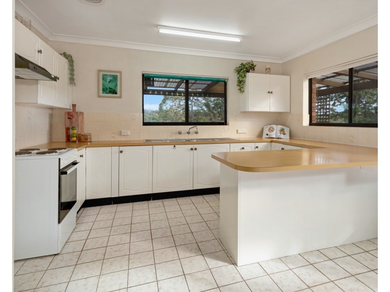 460 Beach Road, Sunshine Bay NSW 2536