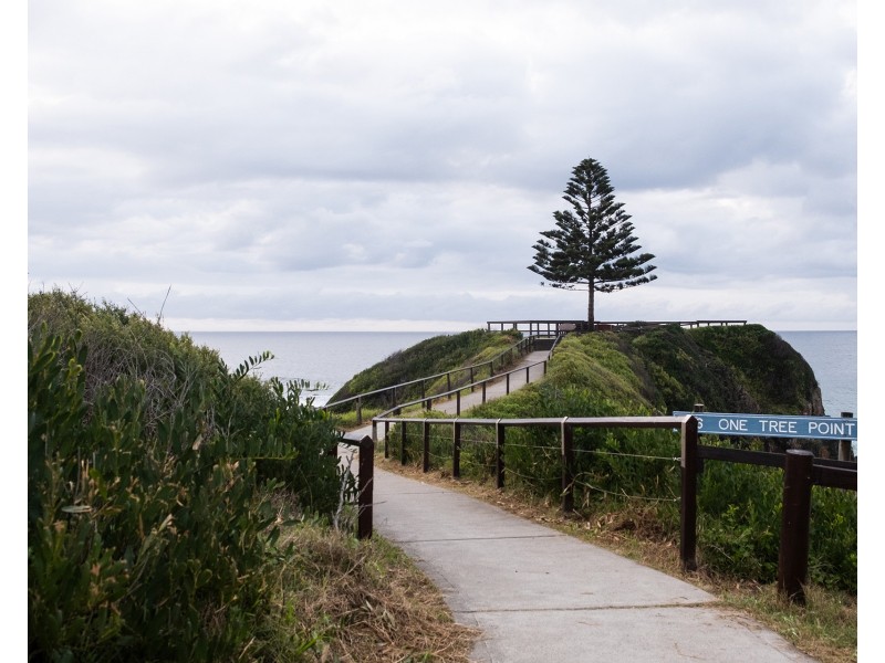 107 Clifford Parade, Tuross Head NSW 2537