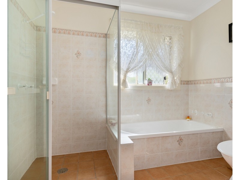 40B Melaleuca Crescent, Catalina NSW 2536