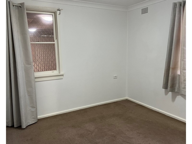 32 Bavarde Avenue, Batemans Bay NSW 2536
