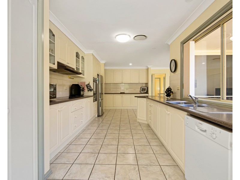 21 Kauzal Crescent, Surf Beach NSW 2536