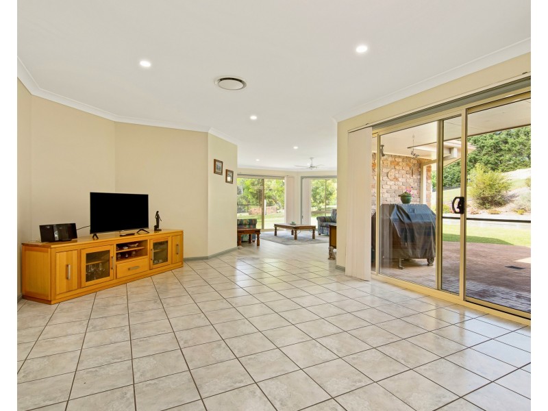 21 Kauzal Crescent, Surf Beach NSW 2536