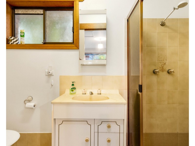 62 Cook Avenue, Surf Beach NSW 2536