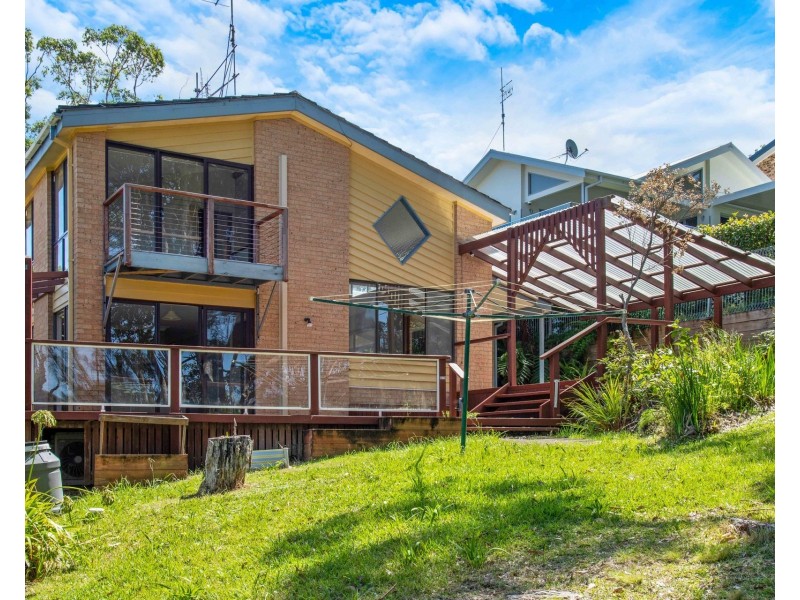 8 Illabunda Drive, Malua Bay NSW 2536