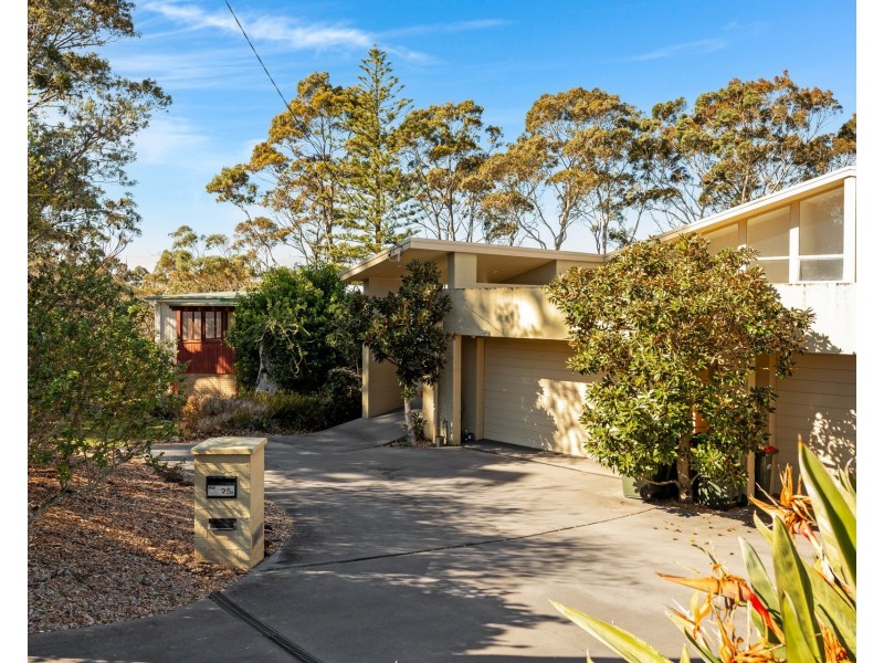 25A Barbara Crescent, Denhams Beach NSW 2536