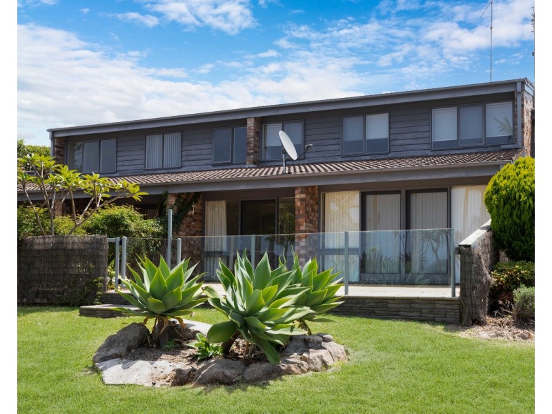 2/336-338 Beach Road, Batehaven NSW 2536