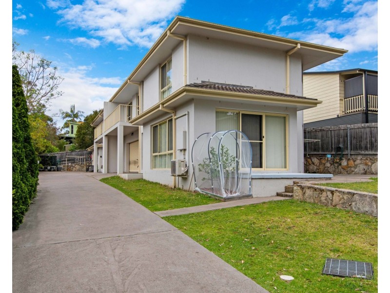 2/11 Wallarah Street, Surfside NSW 2536