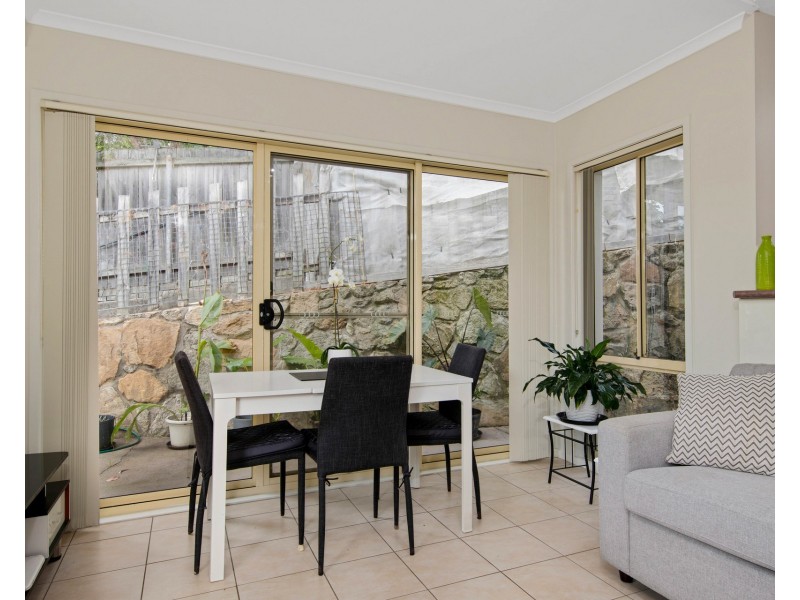 2/11 Wallarah Street, Surfside NSW 2536
