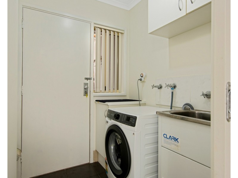 2/11 Wallarah Street, Surfside NSW 2536