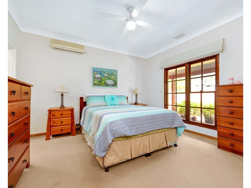 28 Burri Palm Way, Surfside NSW 2536