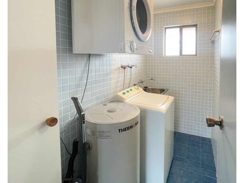 15/2-6 Matthew Parade, Batehaven NSW 2536