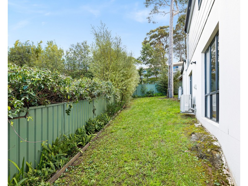 22A Johnson Place, Surf Beach NSW 2536