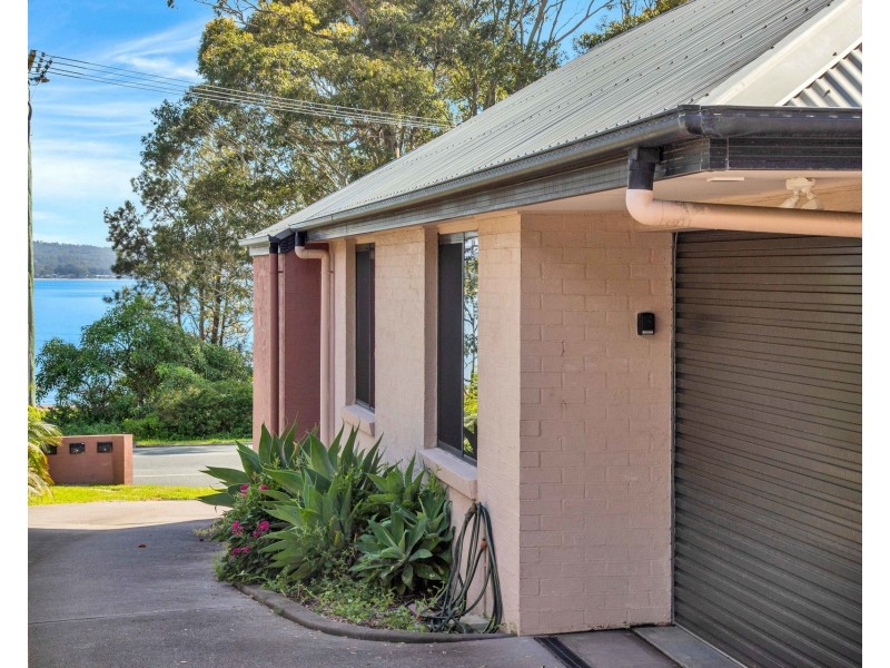 1/304 Beach Road, Batehaven NSW 2536
