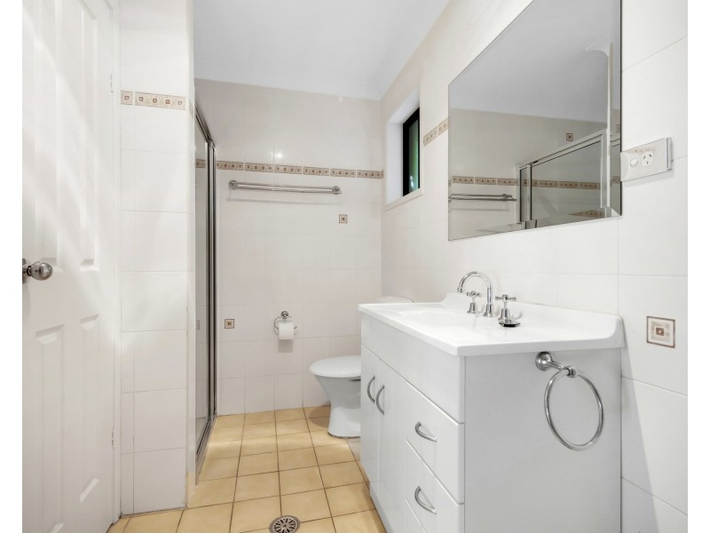 1/304 Beach Road, Batehaven NSW 2536