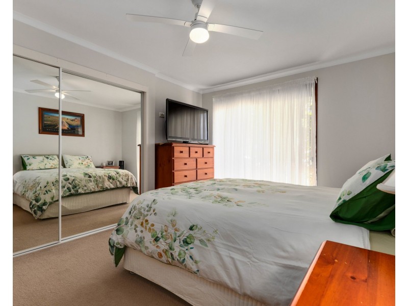 44 Thomas Mitchell Crescent, Sunshine Bay NSW 2536