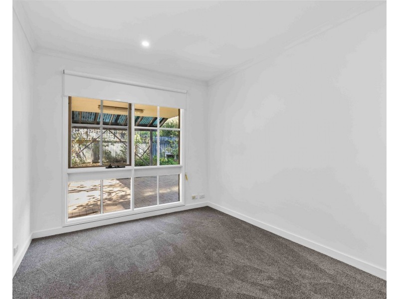 2 Burrawang Crescent, Sunshine Bay NSW 2536