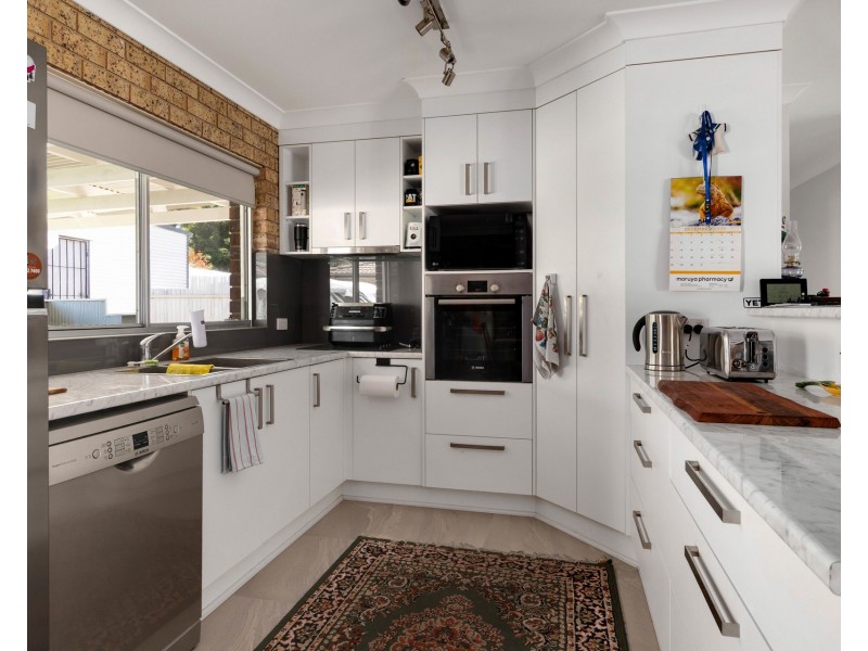 9 Tasman Street, Surf Beach NSW 2536