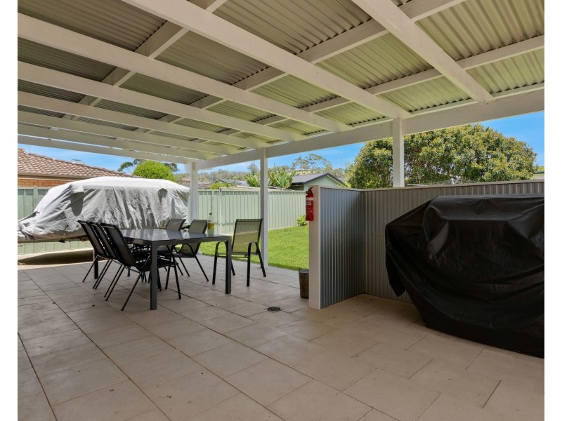 9 Tasman Street, Surf Beach NSW 2536