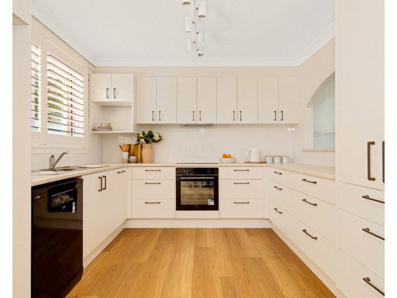 12 Barbara Crescent, Denhams Beach NSW 2536