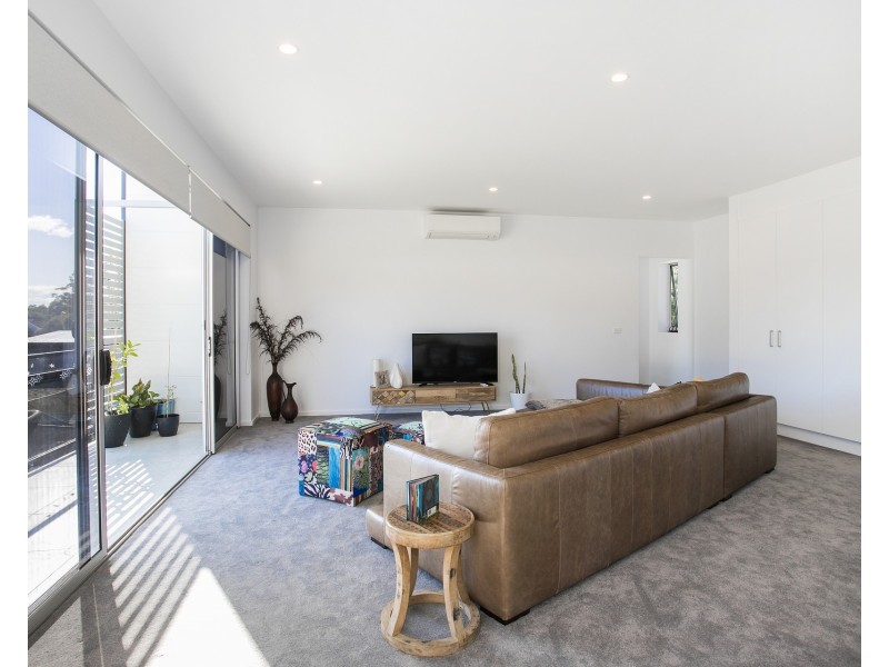 2/44 Train Street, Broulee NSW 2537
