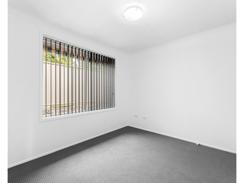 5 Caley Place, Sunshine Bay NSW 2536