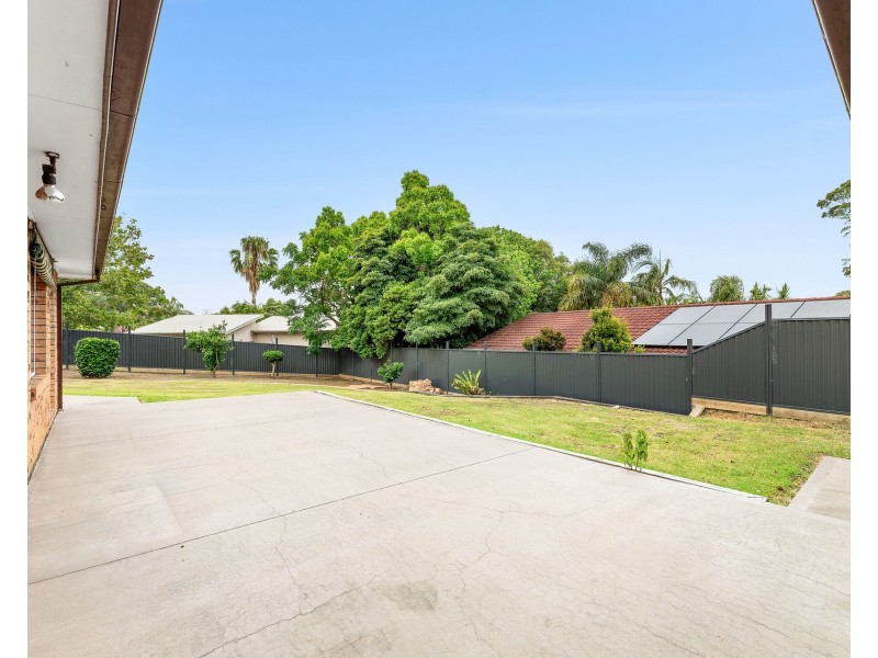 5 Caley Place, Sunshine Bay NSW 2536